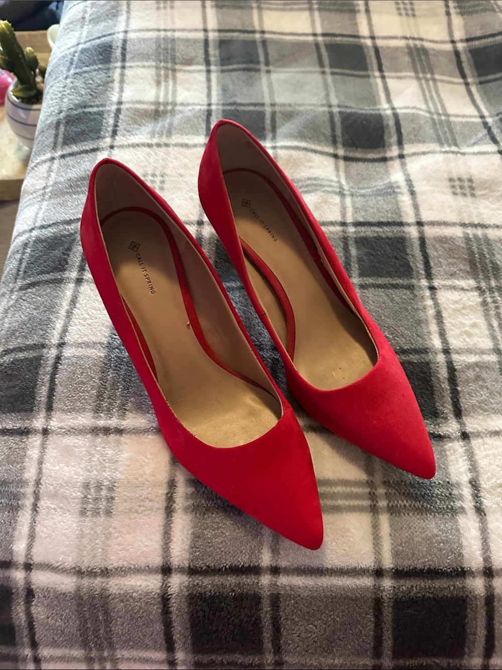 Red Pointed-Toe Women's Pumps - call it spring 10 worn once suede feel no flaws